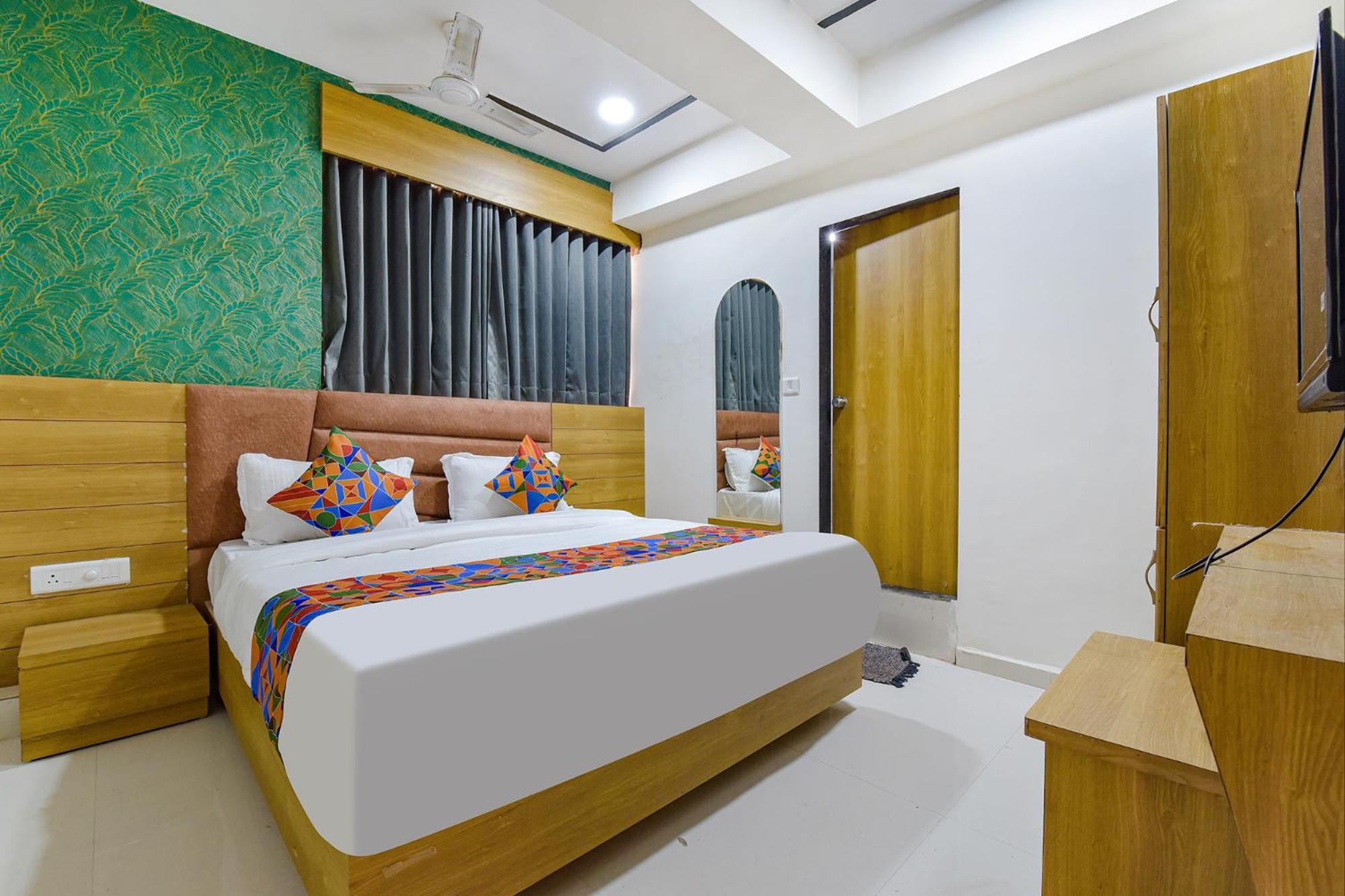 Hotel Green Tree Ahmedabad Extérieur photo