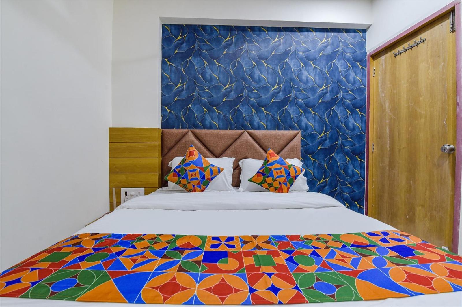 Hotel Green Tree Ahmedabad Extérieur photo