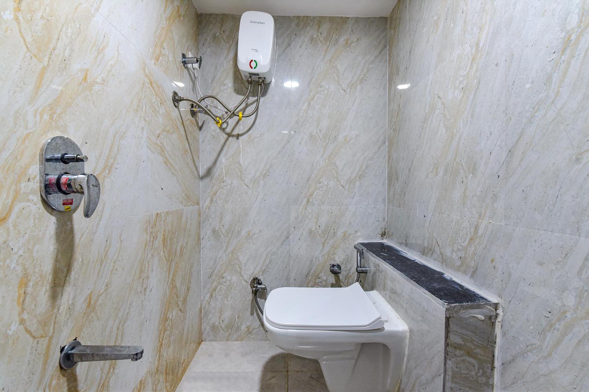 Hotel Green Tree Ahmedabad Extérieur photo